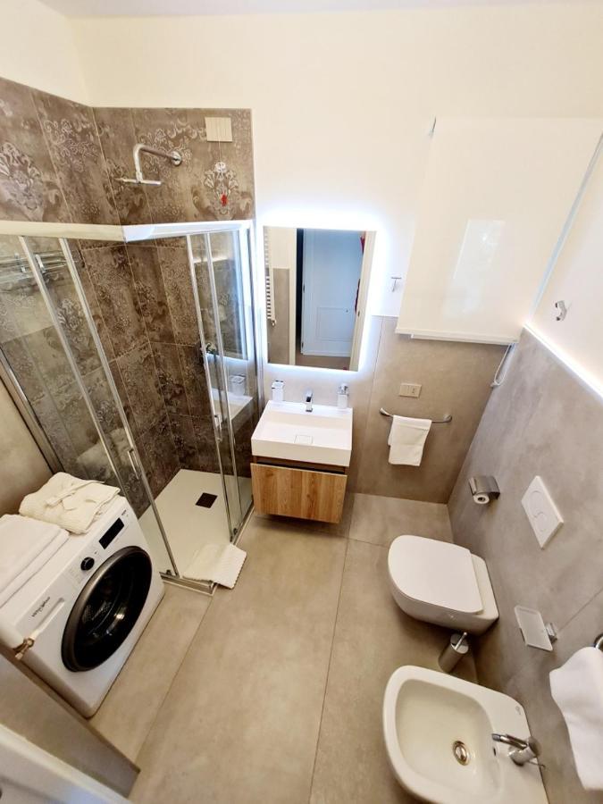 Sole Di Diana Luxury Apartments 佩斯基耶拉德加达 外观 照片