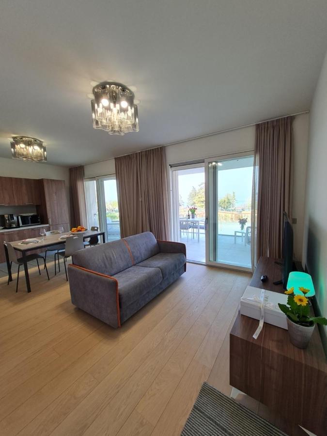 Sole Di Diana Luxury Apartments 佩斯基耶拉德加达 外观 照片