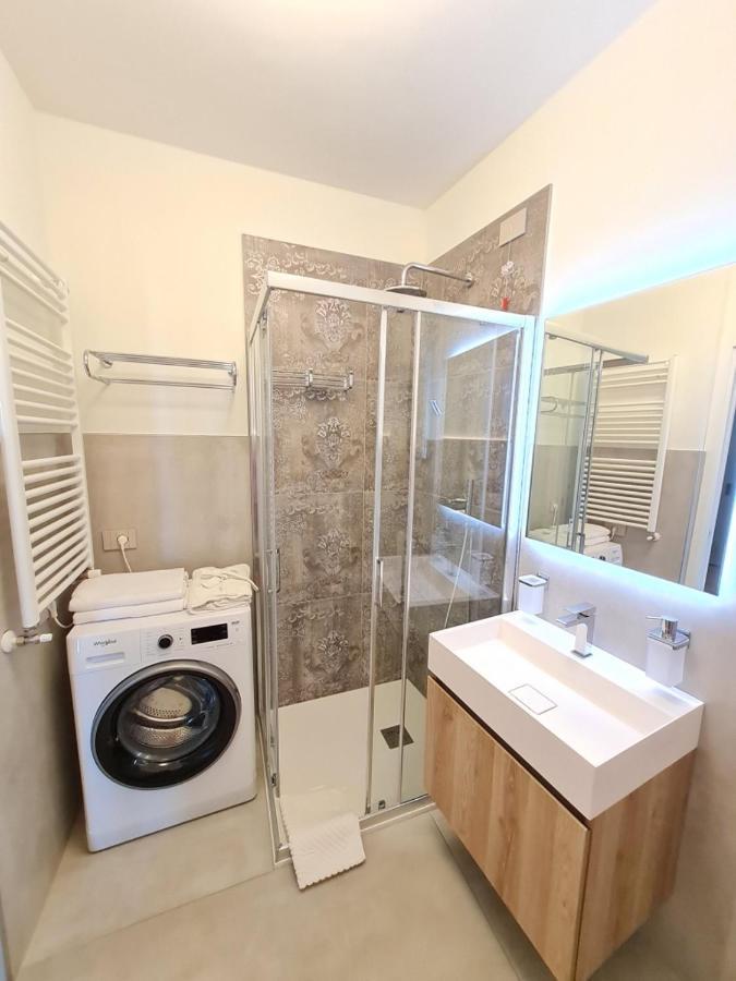 Sole Di Diana Luxury Apartments 佩斯基耶拉德加达 外观 照片