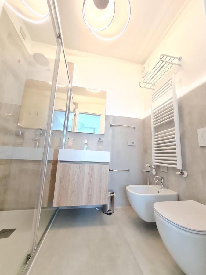 Sole Di Diana Luxury Apartments 佩斯基耶拉德加达 外观 照片