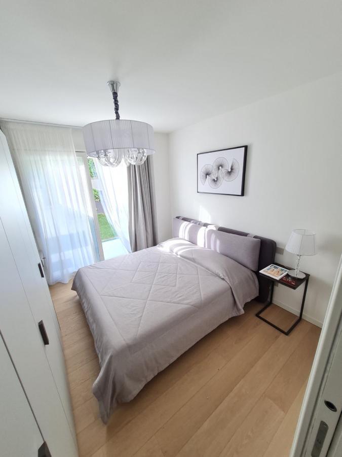 Sole Di Diana Luxury Apartments 佩斯基耶拉德加达 外观 照片